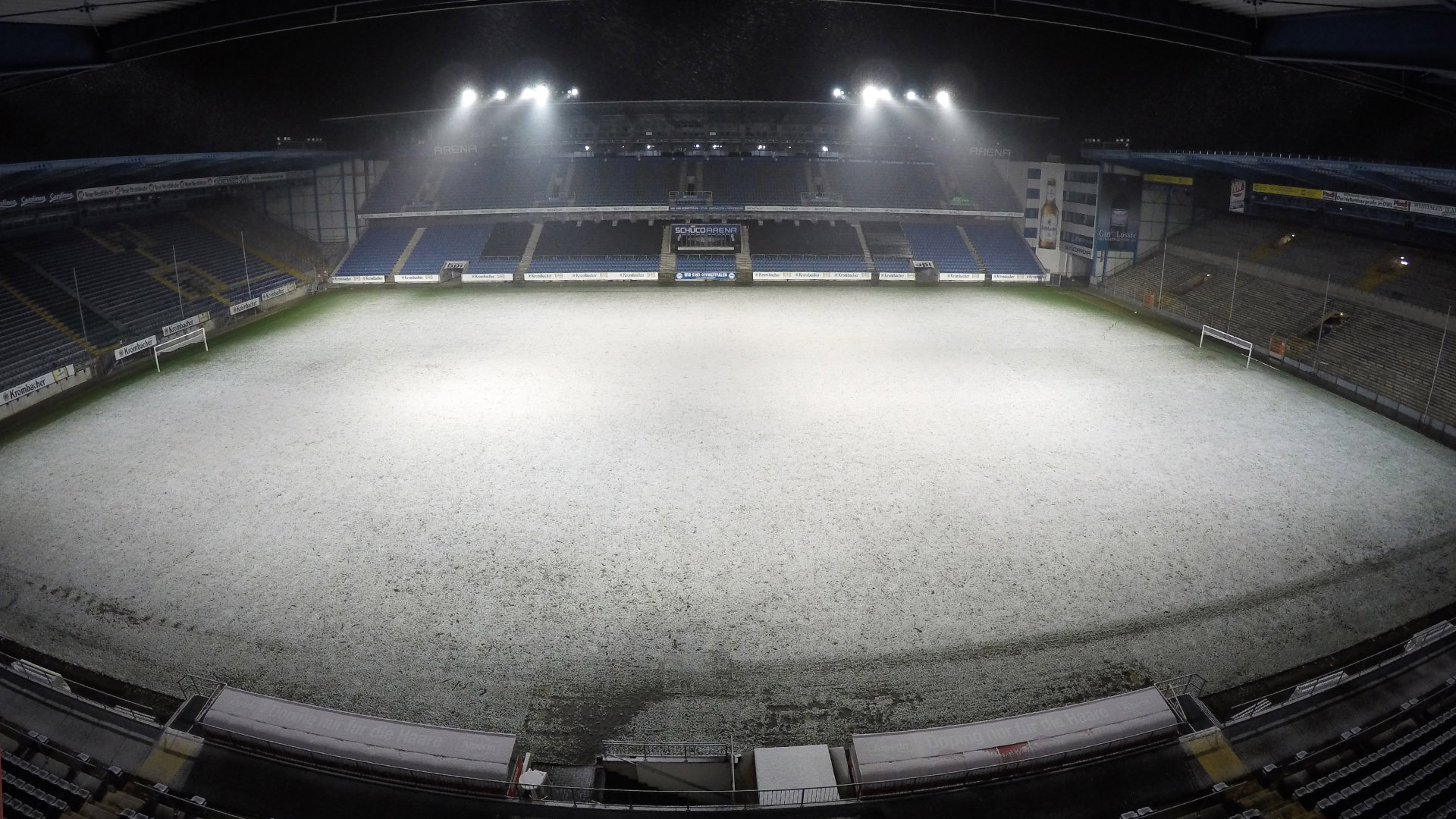 SchücoArena Bielefeld Schnee
