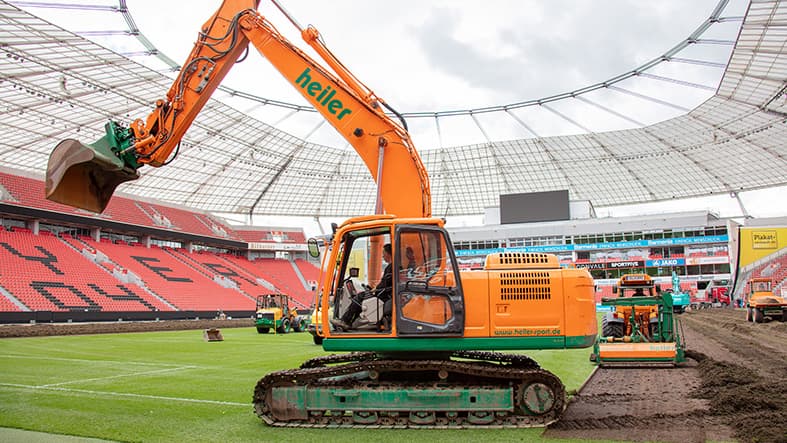 Umbau Rasen BayArena Leverkusen